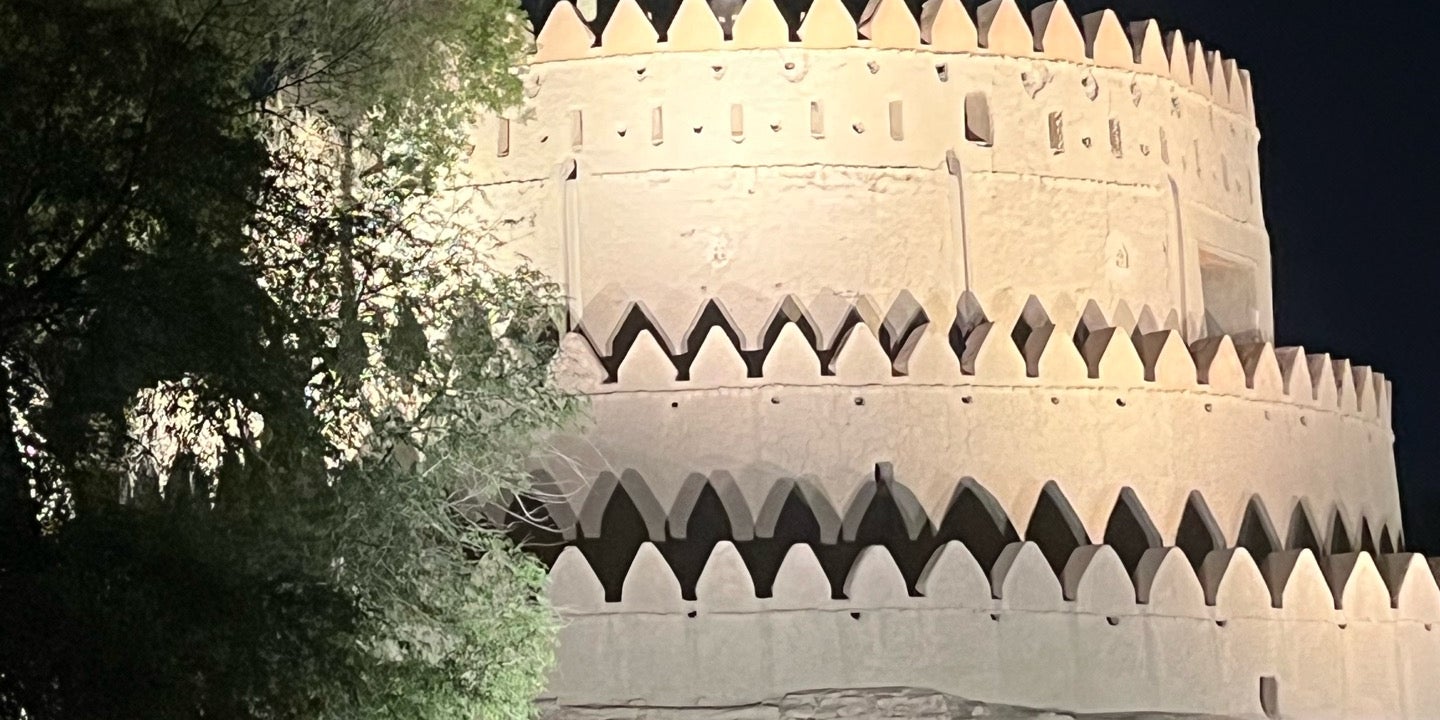 Al Jihli Fort (قلعة الجاهلي)