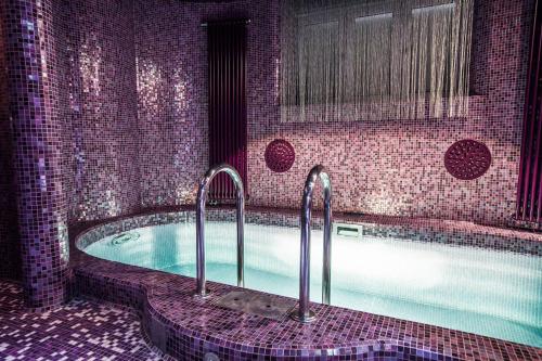 Diamond Apartment prywatny basen jacuzzi sauna na wyłączność